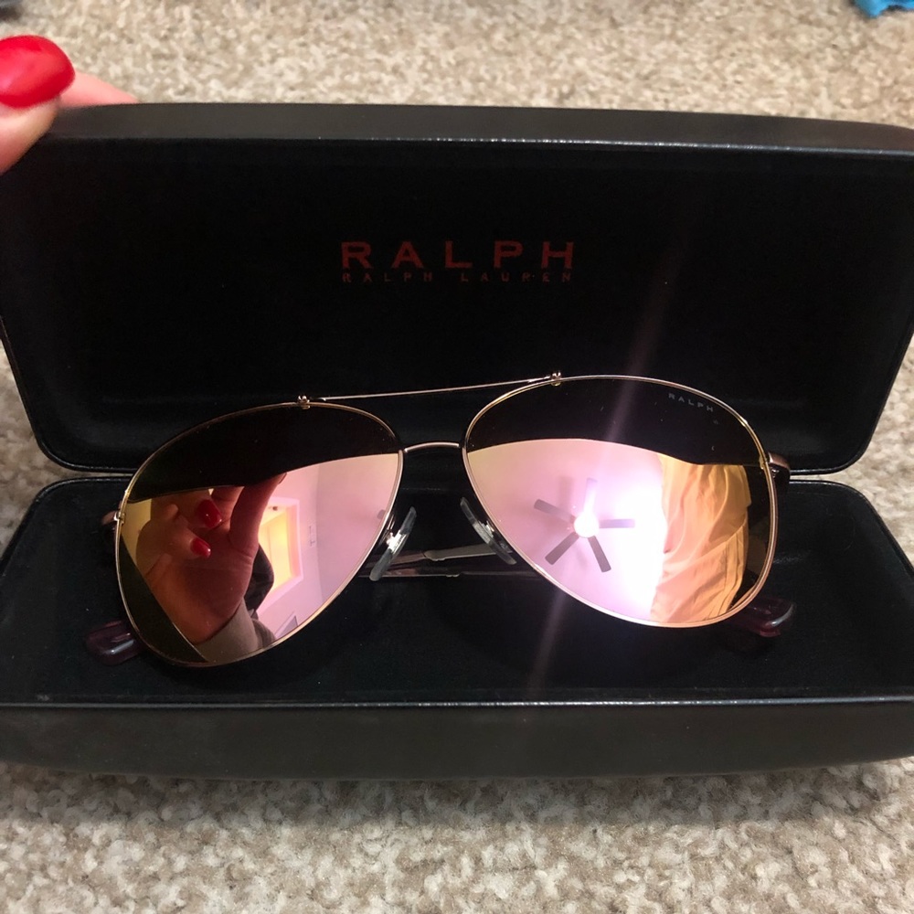 Ralph Lauren Aviator Sunglasses (rose gold)